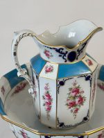 Antīks porcelāna mazgājamās bļodas un krūzes komplekts uz misiņa statīva (5088) - Image 9
