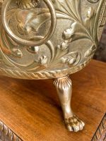 Brass Planter with Lion Masks and Dutch Landscapes — Historicism, England/Netherlands, 19th Century (3880) - Image 7