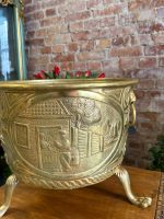 Brass Planter with Lion Masks and Dutch Landscapes — Historicism, England/Netherlands, 19th Century (3880) - Image 12