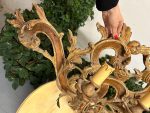 Stor taklampe i tre og metall, gullfarget, middels vekt (4436) - Bilde 10
