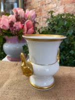 Maza Izmēra "Limoge" Porcelāna Vāze ar Zelta Krāsas Galvām (3253) - Image 2
