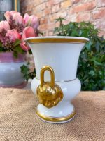 Maza Izmēra "Limoge" Porcelāna Vāze ar Zelta Krāsas Galvām (3253)