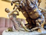 Liela, porcelāna figūra ar zirgiem un zelta krāsas detalizāciju (675) - Image 6