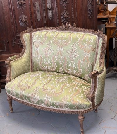 Mellemstore to-personers sofa i grønne nuancer (5482)