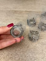 Antīks gravēta stikla liķiera komplekts ar eņģeļiem: karafe un 6 glāzītes — liquor decanter glasses set — 19. gs. beigas (6148) - Image 10