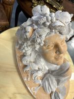 Buste de femme à la couronne de vigne, terre cuite, Art Nouveau, France/Italie, 1890-1910 – Image 3