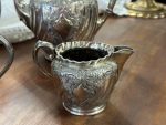 Grezns antīks sudrabots tējas un kafijas servīzes komplekts — neorokoko stilā - antique silver tea coffee service set (4421) - Billede 12