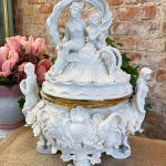 Small Meissen style porcelain urn vase with floral garlands
