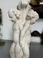 Dekoratīva kolonna ar diviem eņģeļiem (ķerubiem), lieta akmens masa, neorokoko gaumē (4712) - Image 4