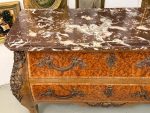 Commode Bombée Riekstabrūces avec Mascaron en Bronze et Marbre Rouge — Style Louis XV, France/Belgique, env. 1860–1890 (6111) – Image 6