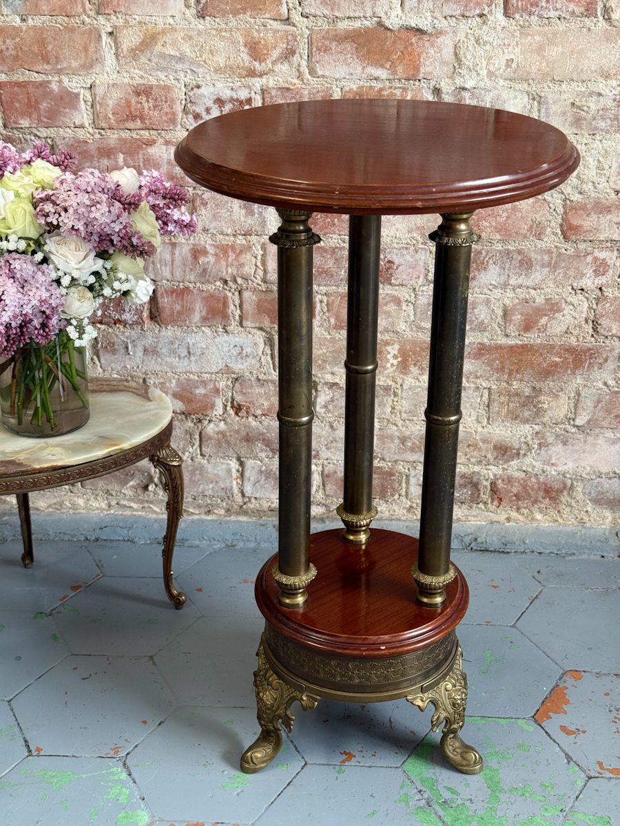 Antik mahognibord med bronze, Historicisme, Frankrig, 1800-tallet Antik mahognibord med bronze, Historicisme, Frankrig, 1800-tallet (6726)
