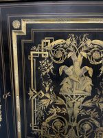 Boulle stila kumode ar bronzas aplikācijām un marmora virsmu — Napoleona III stils, Francija, ap 1860 (3566) Ļoti Liela Izmēra - Image 20