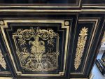 Boulle stila kumode ar bronzas aplikācijām un marmora virsmu — Napoleona III stils, Francija, ap 1860 (3566) Ļoti Liela Izmēra - Image 10