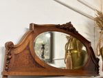 Liela izmēra riekstkoka spogulis ar faseti — Jūgendstilā (Large Antique Walnut Mirror with Beveled Glass in Jugendstil) (4987) - Image 3
