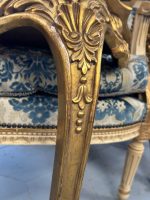 Vergoldete Rokoko-Konsole mit Rocaille-Ornamentik — Louis-XV-Stil, Frankreich, circa 1880–1920 (4412) – Bild 10