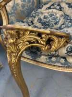 Vergoldete Rokoko-Konsole mit Rocaille-Ornamentik — Louis-XV-Stil, Frankreich, circa 1880–1920 (4412) – Bild 3