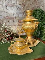 Elektrisk guldfarvet samovar (1103)