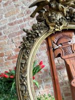 Grezns ovāls koka rāmis ar putniem un ziedu vītnēm — baroka stilā, (Antique oval giltwood frame with birds and flowers) (3862) - Image 7