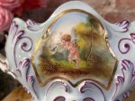 Porcelāna Kašpo ar Eņģeļu Motīviem, uz Ķepiņām, Neliela Izmēra (5453) - Image 10