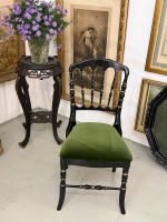 krēsls viegls pēc svara, zaļš audums, melns karkass (6112)