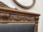 Antīks Manierisma stila sola-lādes un dienas gultas ansamblis ar Burbonu liliju — 19.gs. beigas (4819) - Image 11