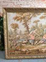 Ļoti liela izmēra gobelēna audums zelta krāsas koka rāmī (3853) - Image 3