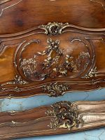 Koka gulta ar eņģeļu kokgriezumiem — Luija XV stilā, Ļoti Smalkiem Kokgriezumiem, Zelta Krāsas Akcentiem (Carved Wood Bed with Cherubs in Louis XV Style) (4008) - Image 14