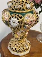 "Capodimonte" Liela Izmēra Dekoratīva Vāze ar Vāku, Zaļā un Zelta Krāsā (5036) - Image 6