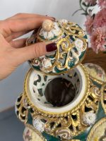 "Capodimonte" Liela Izmēra Dekoratīva Vāze ar Vāku, Zaļā un Zelta Krāsā (5036) - Image 8