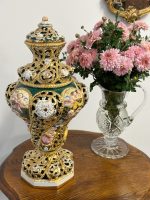 "Capodimonte" Liela Izmēra Dekoratīva Vāze ar Vāku, Zaļā un Zelta Krāsā (5036)