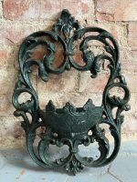 Antique Cast Iron Wall Planter in Dark Green — Late 19th Century (6750) - Image 2