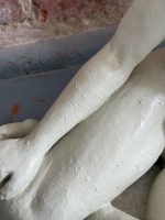 Kvindefigur med signatur, mellemstor, mellemvægtig (6753) - Billede 11