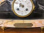 Antīks franču kamīna pulkstenis un vāzes "Amour et Psyche" — Napoleona III stilā (canova antique garniture clock set) (326) - Image 4
