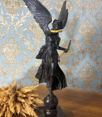 Laurent Marqueste (1848–1920) Bronzeskulptur “Renommée”