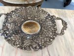 Antīks apsudrabots galda trauks ar rokturiem un gravējumu — neorokoko stilā (antique silver-plated openwork basket tray) Ļoti Viegla Pēc Svara (4654) - Image 3
