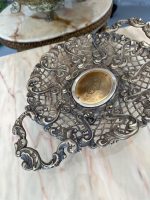 Antīks apsudrabots galda trauks ar rokturiem un gravējumu — neorokoko stilā (antique silver-plated openwork basket tray) Ļoti Viegla Pēc Svara (4654) - Image 2