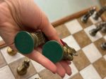 Sjakkbord med komplett sjakksett (6172) - Bilde 12