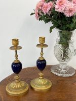 Maza Izmēra Franču Luija XVI stila Svečturu Pāris ar Porcelāna Detalizāciju, Viena Svecei, Viegli Pēc Svara (5168)