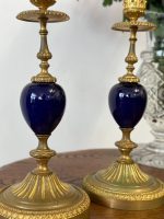 Maza Izmēra Franču Luija XVI stila Svečturu Pāris ar Porcelāna Detalizāciju, Viena Svecei, Viegli Pēc Svara (5168) - Image 5