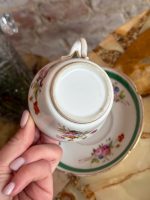 Porcelāna Krūzīte ar Ziedu Detalizāciju, Vidēja Izmēra (5403) - Image 10