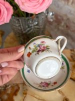 Porcelāna Krūzīte ar Ziedu Detalizāciju, Vidēja Izmēra (5403) - Image 3