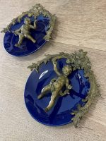 Ekskluzīvs antīks kobalta porcelāna sienas šķīvis ar bronzas uzlikām "Eņģelītis ar putnu" — ap 1900. gadu (Skaistais laikmets / Belle Époque), neliela izmēra, pieejami 2gab (6162) - Image 8