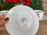 Napoleon Porcelāna Krūzes ar Sķīvjiem, Liela Izmēra (3316) - Image 9