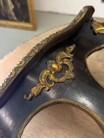 Napoleona III laikmeta neobaroka stūra konsole, melnā krasā ar bronzas detalizāciju (6163) - Image 8