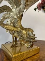 Galda Lampa ar Zelta Krāsas Gaiļa Figūru, Vidēji Liela Izmēra (5143) - Image 4