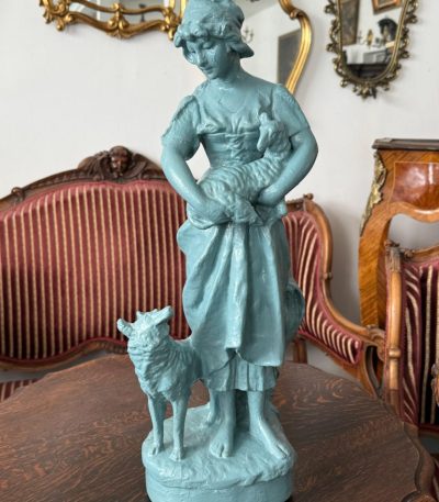 Figur, mellemstor, blågrøn (5999)