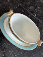 porcelāna terīne ar vāku, maza izmēra, baltā/gaiši zilā/zelta krāsā (7253) - Image 14