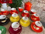 Krāsaina "Chodzież" porcelāna kafijas/tējas servīze (Colorful "Chodzież" porcelain tea and coffee set) (3289) - Image 3