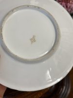 Maza Izmēra Porcelāna Terīne ar Šķīvi, Apgleznota ar Zelta Krāsas Detalizāciju (5144) - Image 11