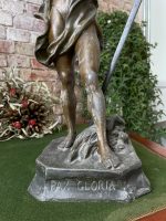 Figure, medium size (1117) - Image 3